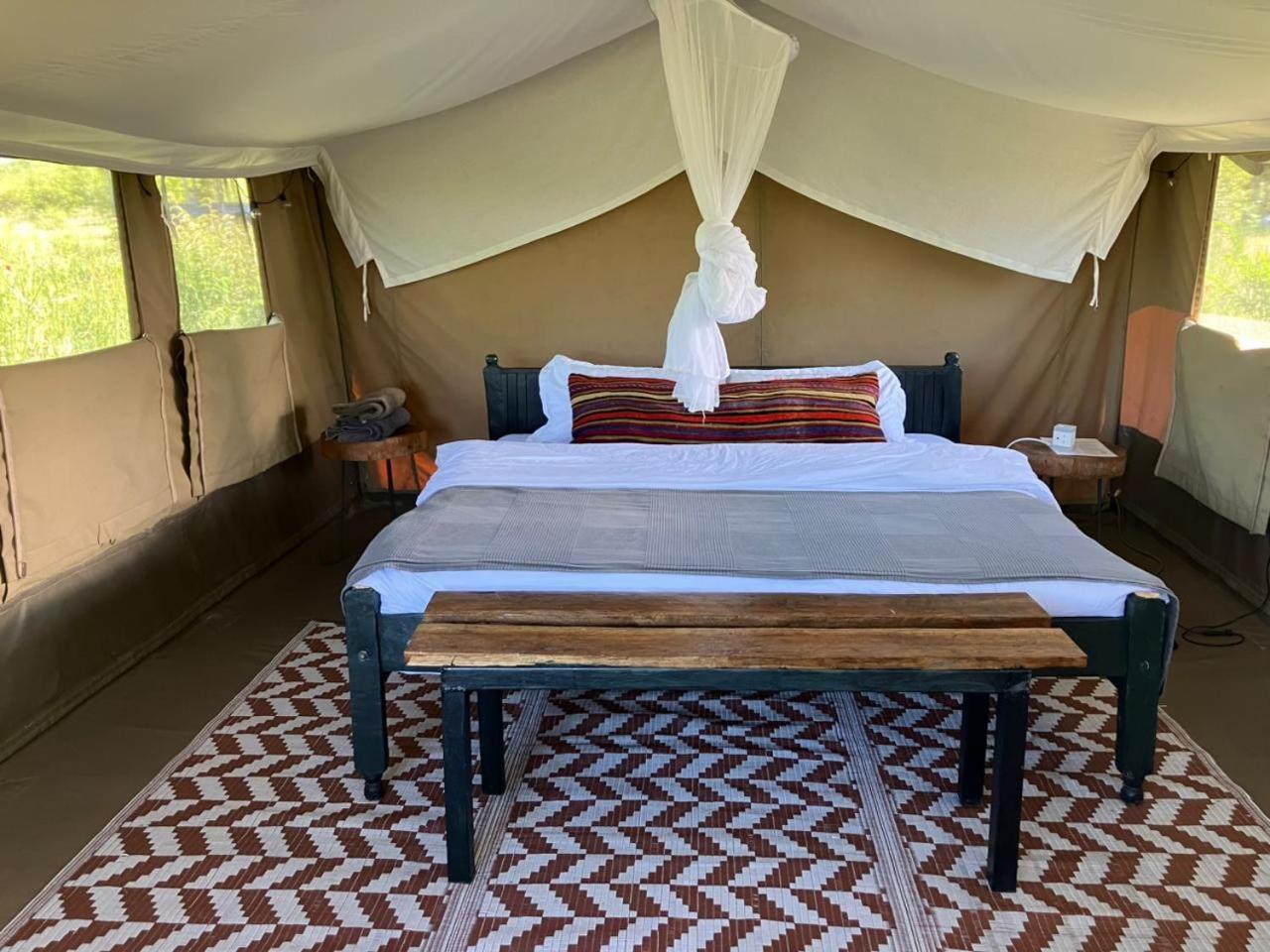 Kambu Mara Camp Hotell Sekenani Exteriör bild