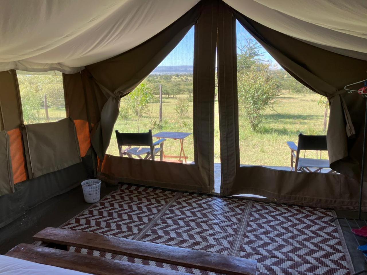 Kambu Mara Camp Hotell Sekenani Exteriör bild