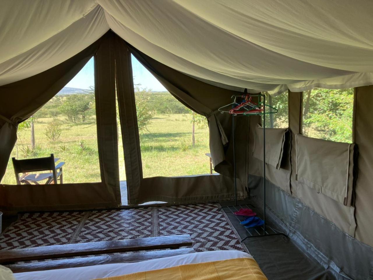 Kambu Mara Camp Hotell Sekenani Exteriör bild
